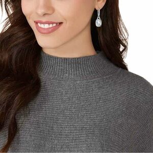 GORGEOUS, Authentic Swarovski Holding Drop Earrings, White, 5528487. BNIB.